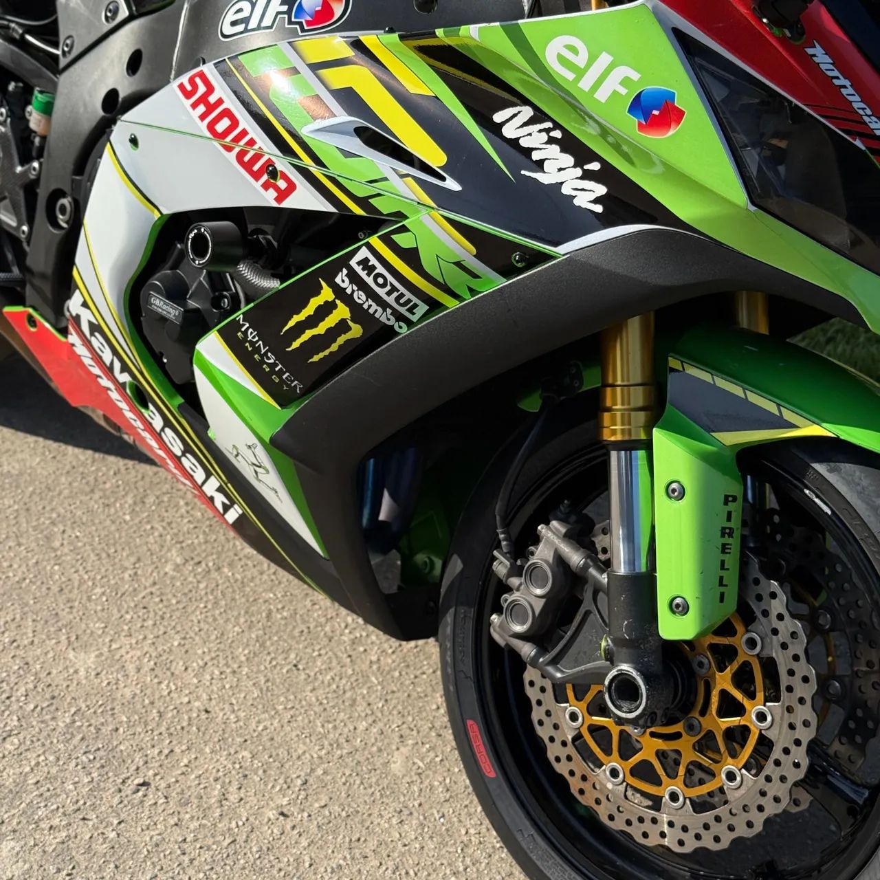 Kawasaki Zx-10/ Zx-10r 1000cc 2015 - 1500126381 | OLX