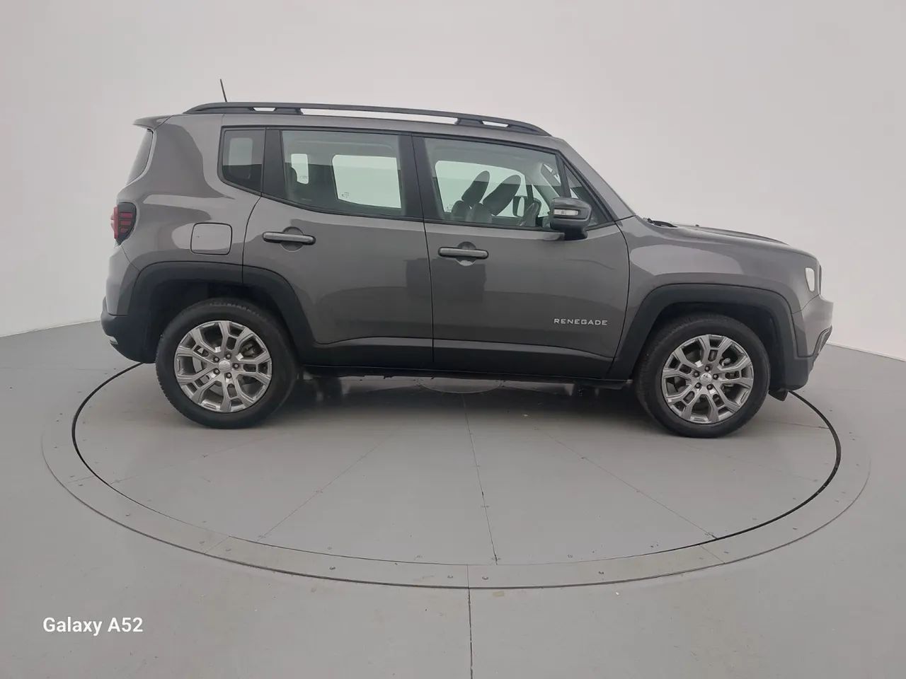 Jeep Renegade Long. T270 1.3 TB 4x2 Flex Aut., foto 6 de 18