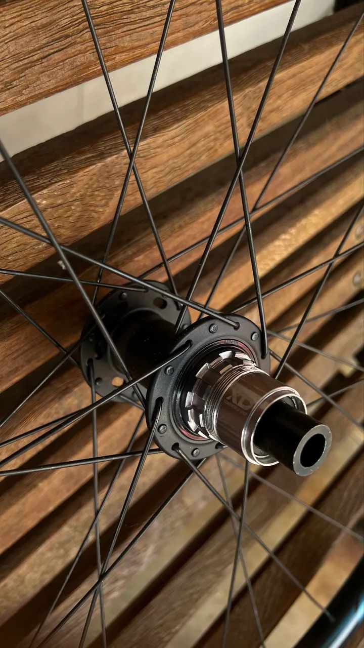 Rodas de carbono Bontrager  - Foto 2