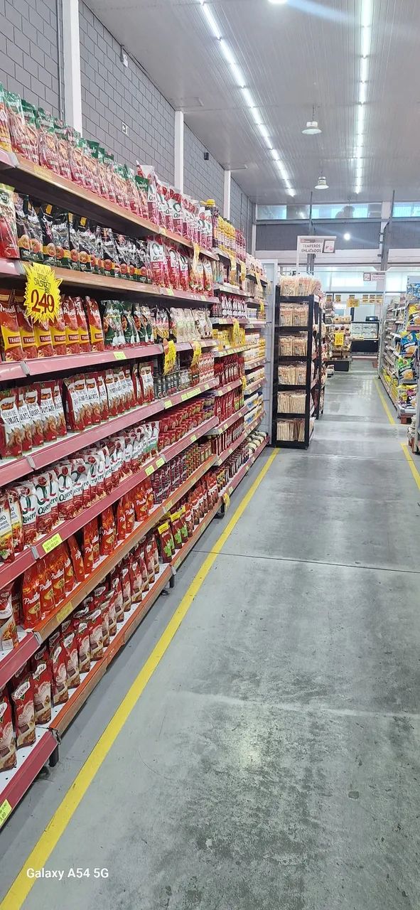 Precisa de balconista de açougue para supermercado 