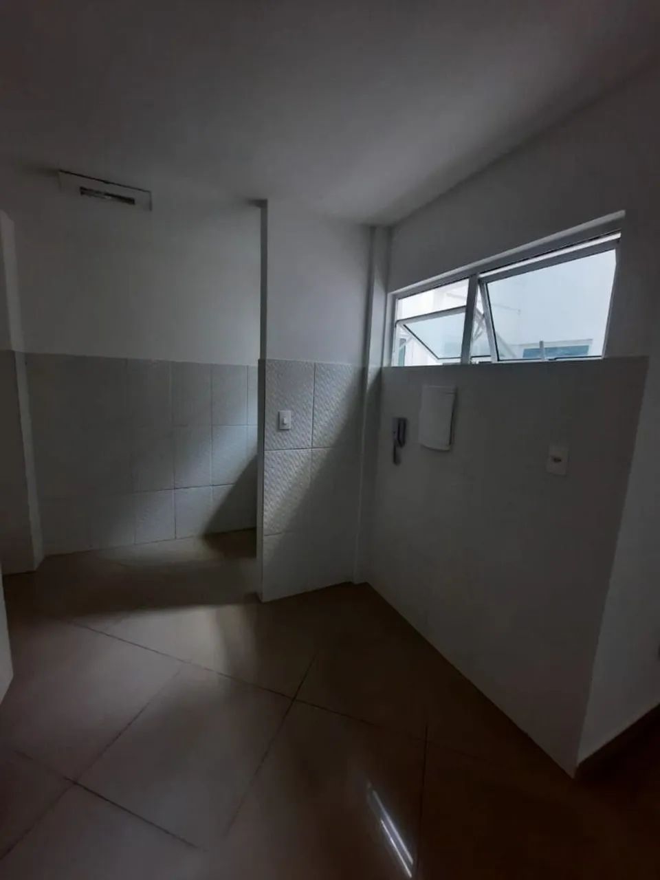 Apartamento com 1 dormitório para alugar, 50 m² - Centro - Macaé/RJ - Foto 3