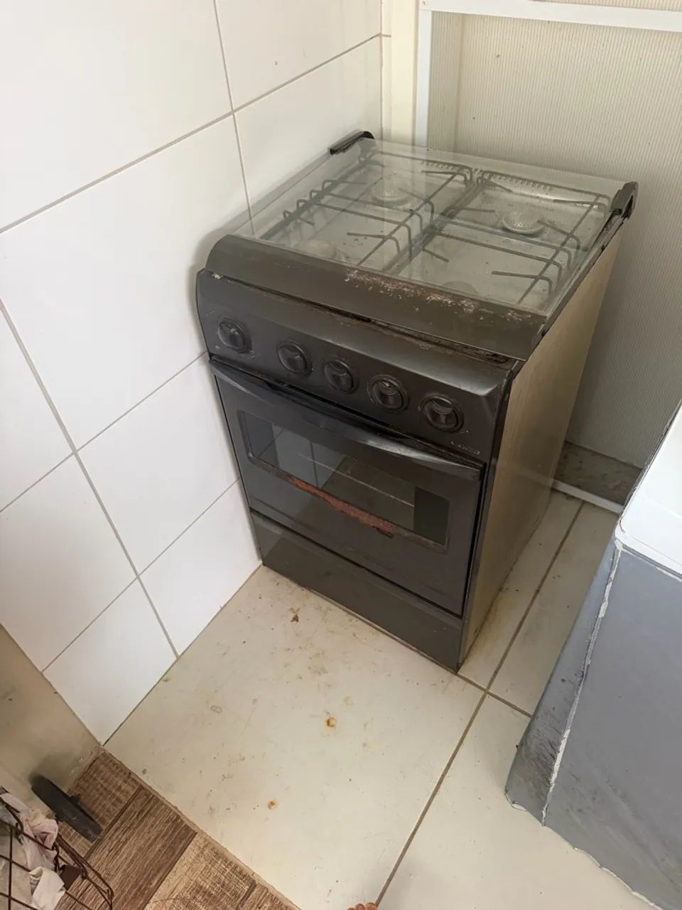 Fogão usado 4 bocas