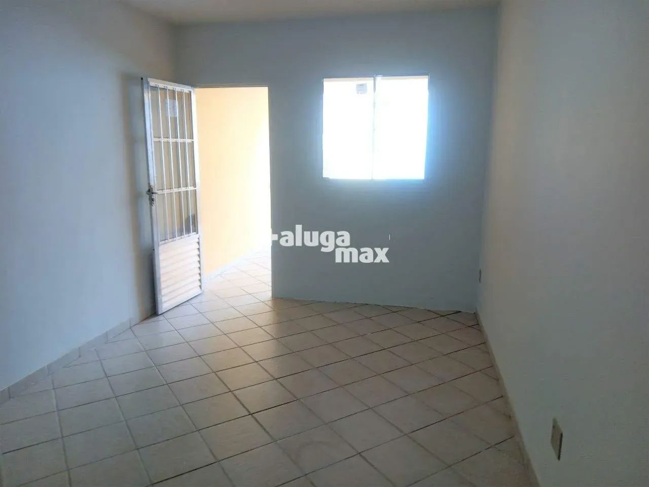 Aluguel - Casa de 01 quarto (suíte) no Estoril - Foto 4