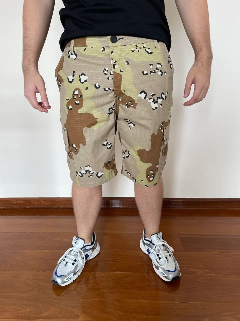 bermuda cargo simple camuflada 46 - Foto 2
