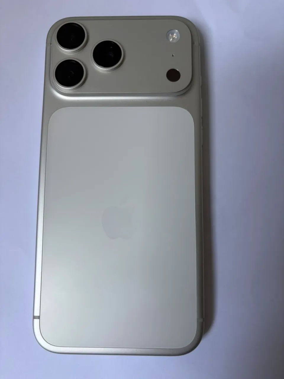 iPhone 17 Pro Max - Foto 4