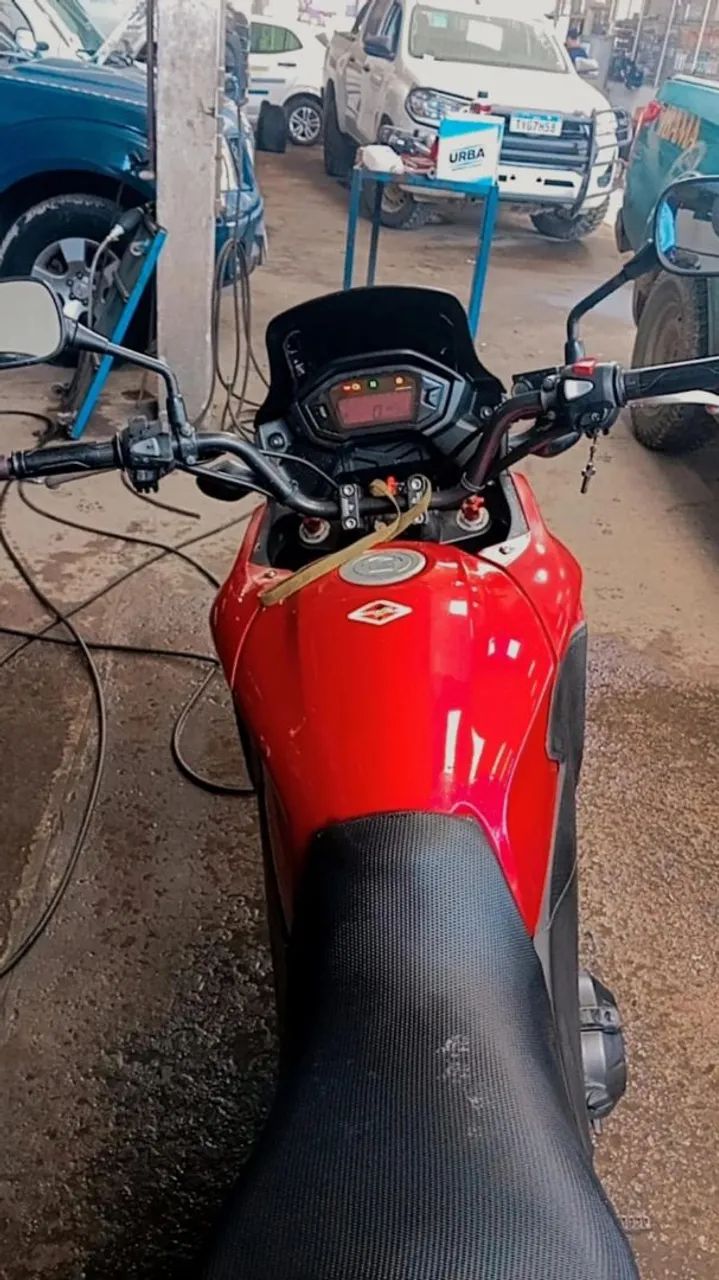500x  2015.    Valor 28000 - Foto 2