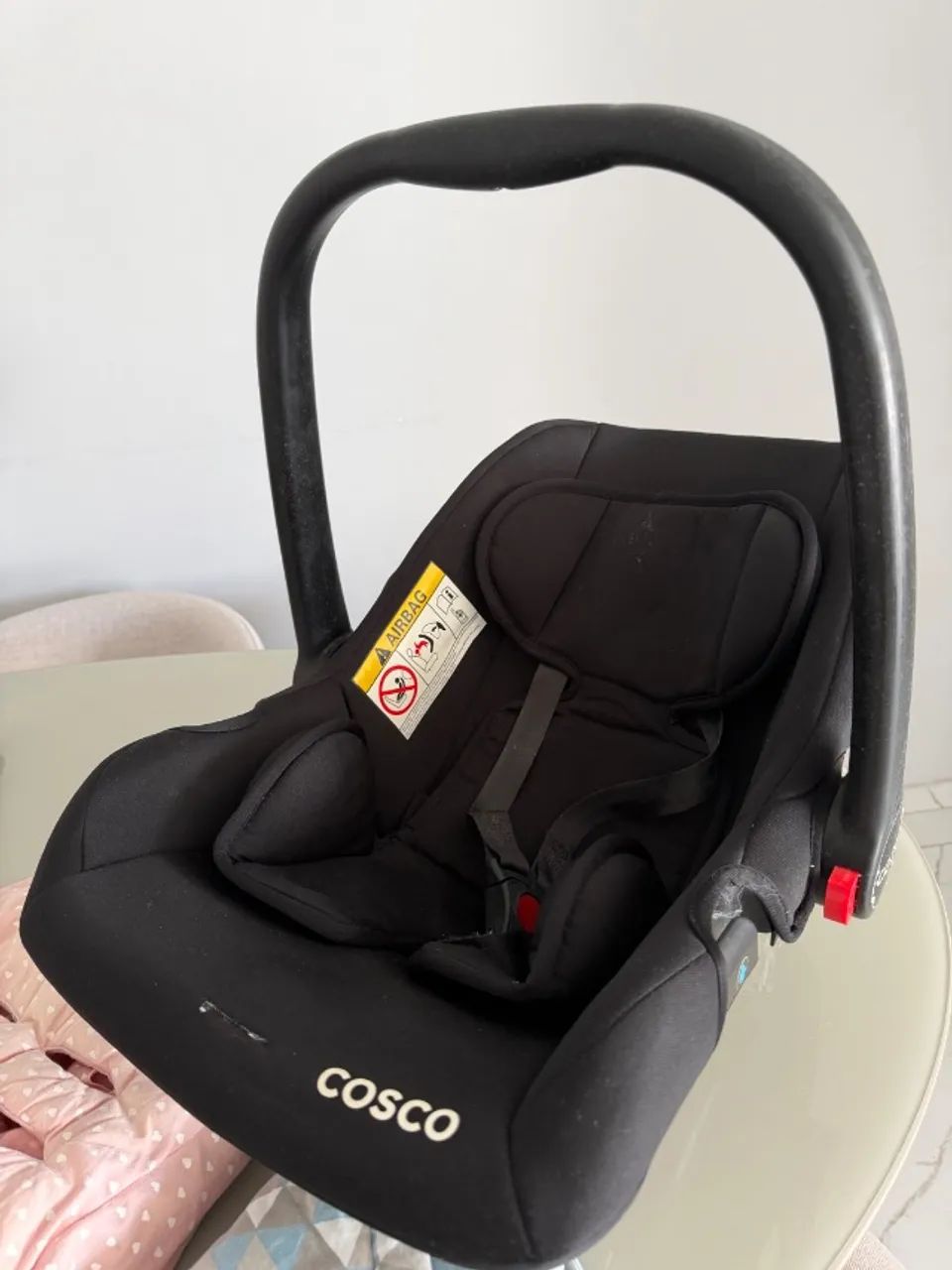 Bebê conforto  com duas capas protetoras 