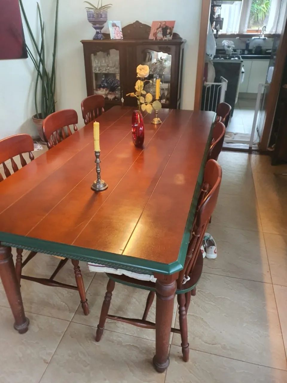 Mesa de Jantar com 6 cadeiras