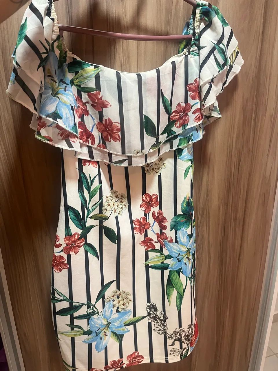 Vestido ombro a ombro estampado 