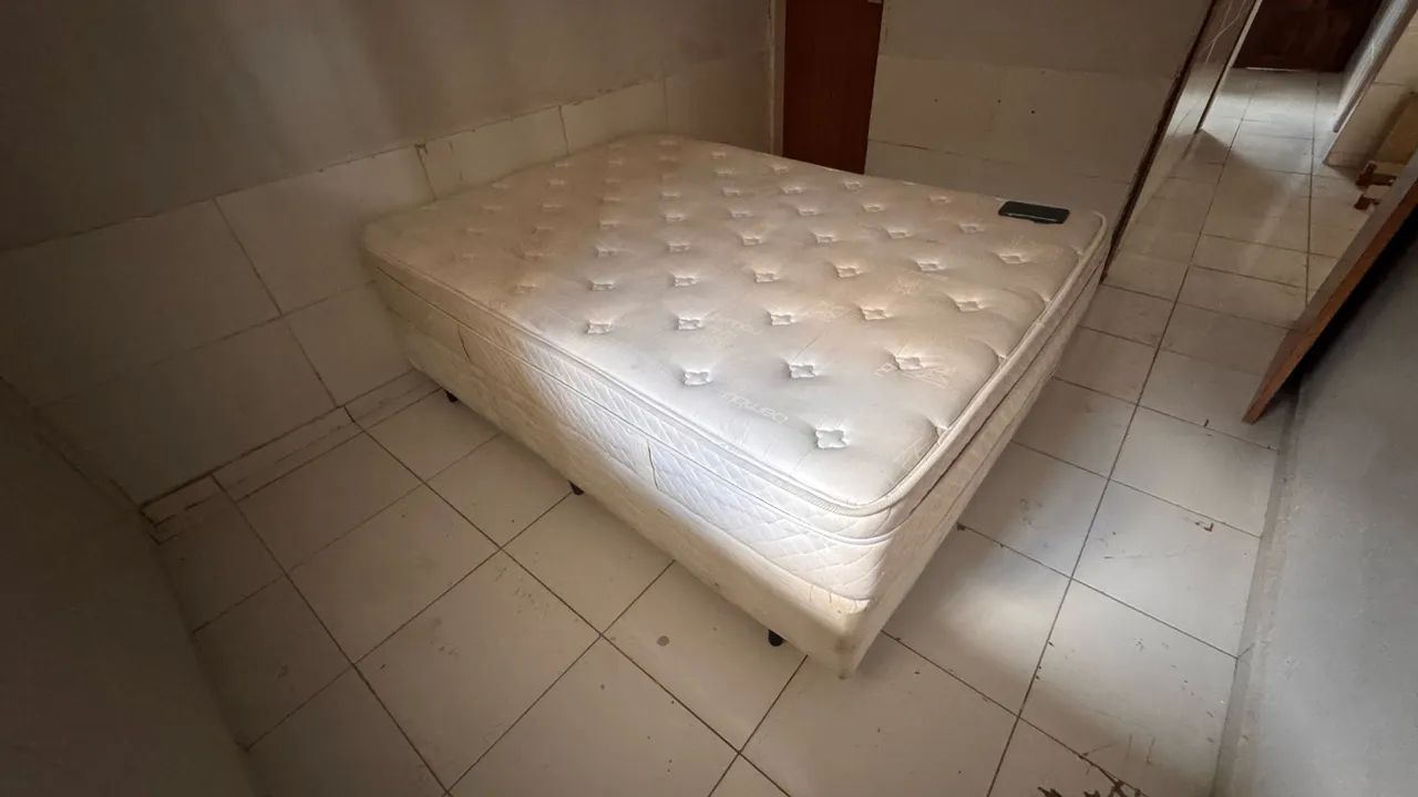 Cama semi nova  - Foto 3