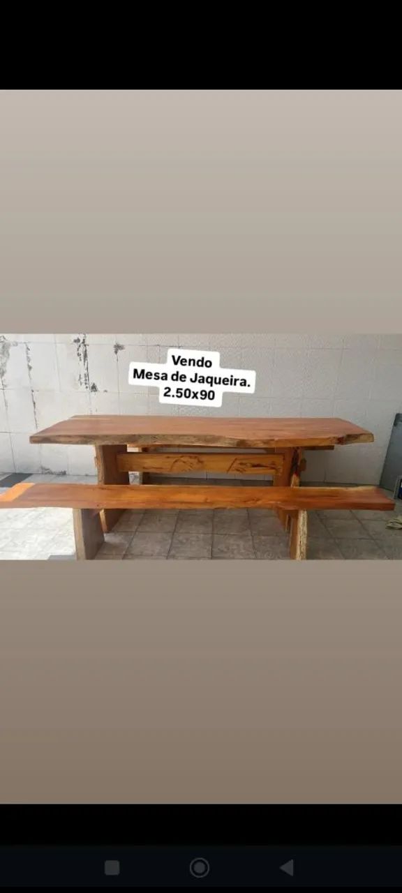 Mesa de jaqueira 