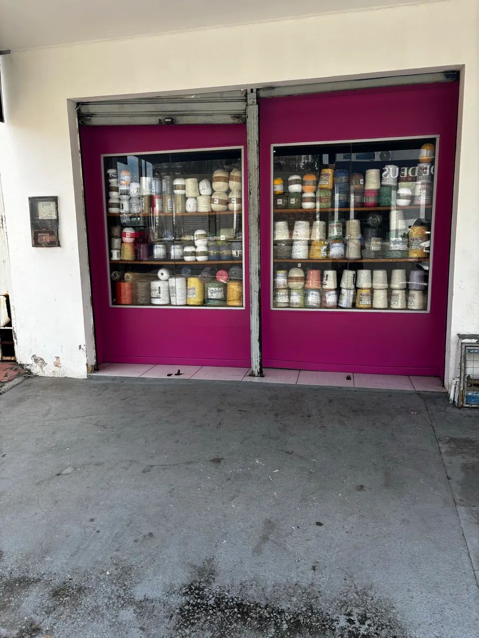Aluga se sala comercial ao lado supermercado DB centro - Foto 4
