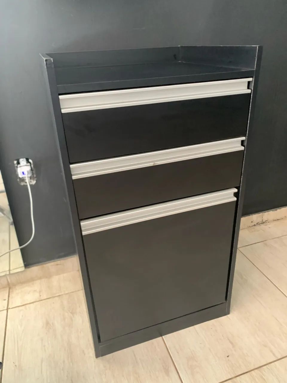 Bancada de barbeiro de mdf.