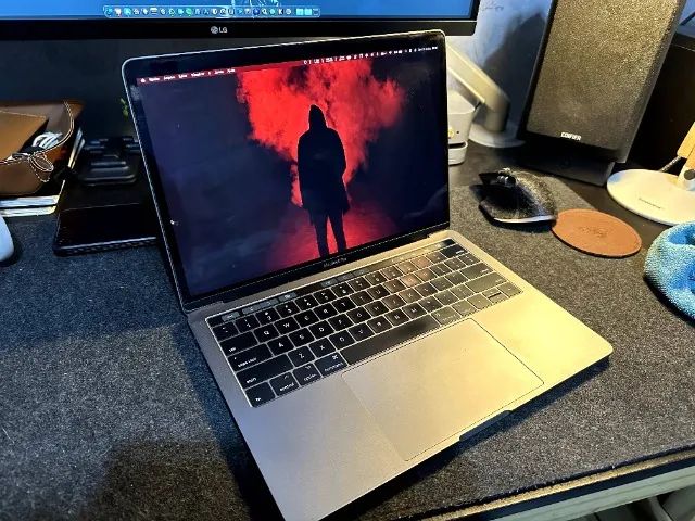 MacBook Pro 13" 2017 Touch Bar | 8GB RAM | SSD 512GB |