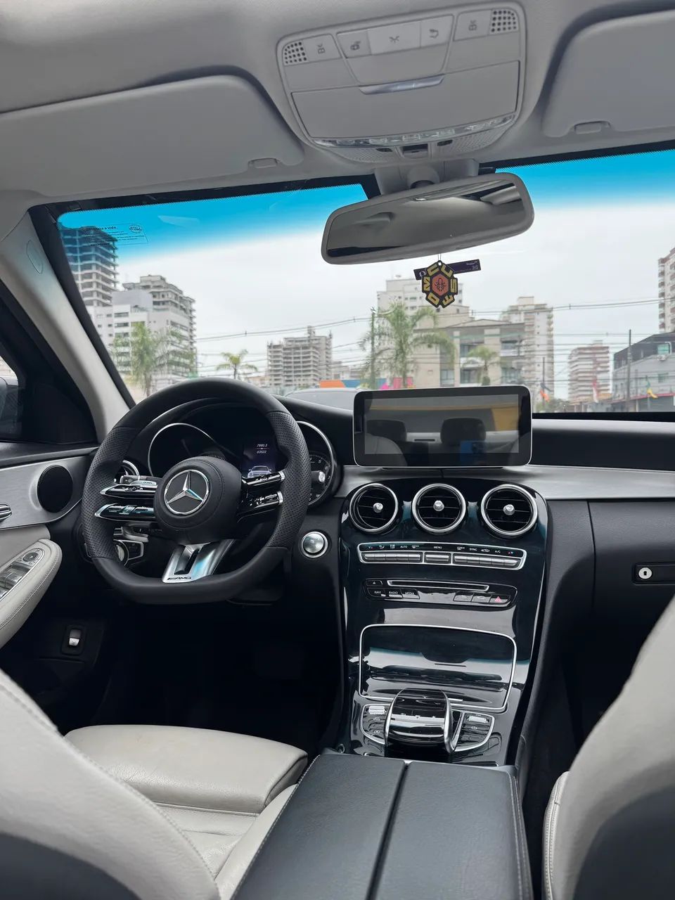 Mercedes-Benz C-250 AVANTGARDE 2.0 TB 211CV AUT. 2018