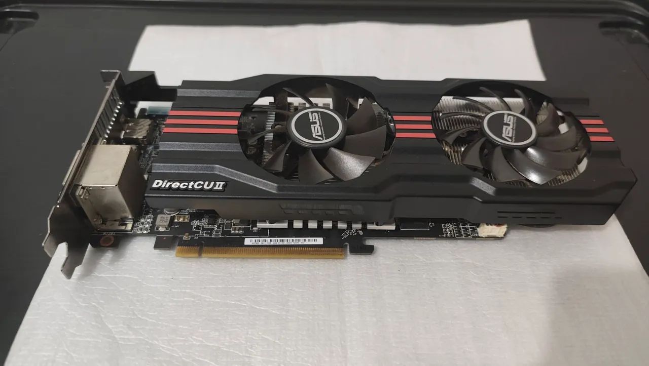 Asus HD7850 2Gb - Foto 2