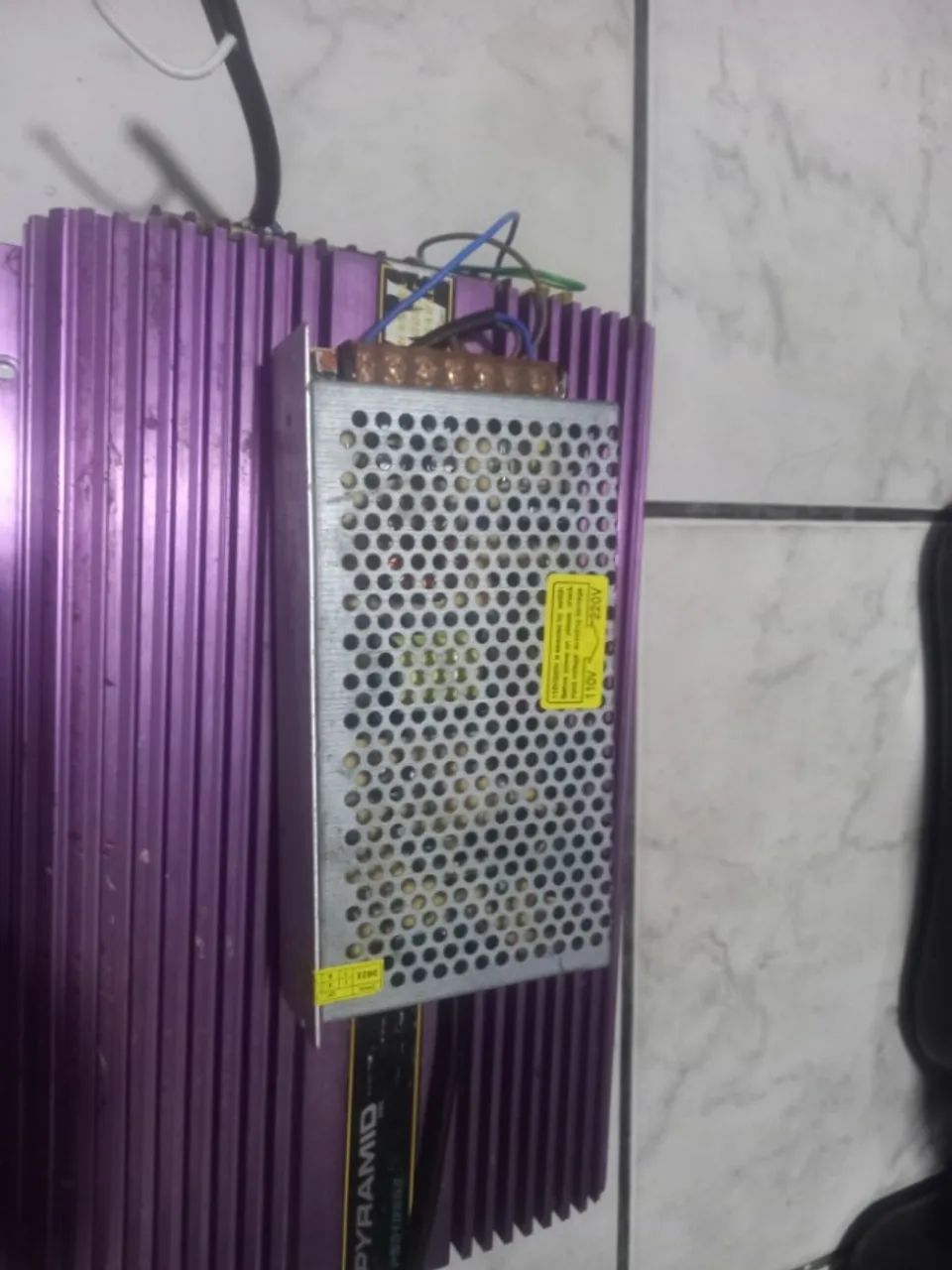 Módulo 4 canais com pré e fonte de energia  - Foto 4