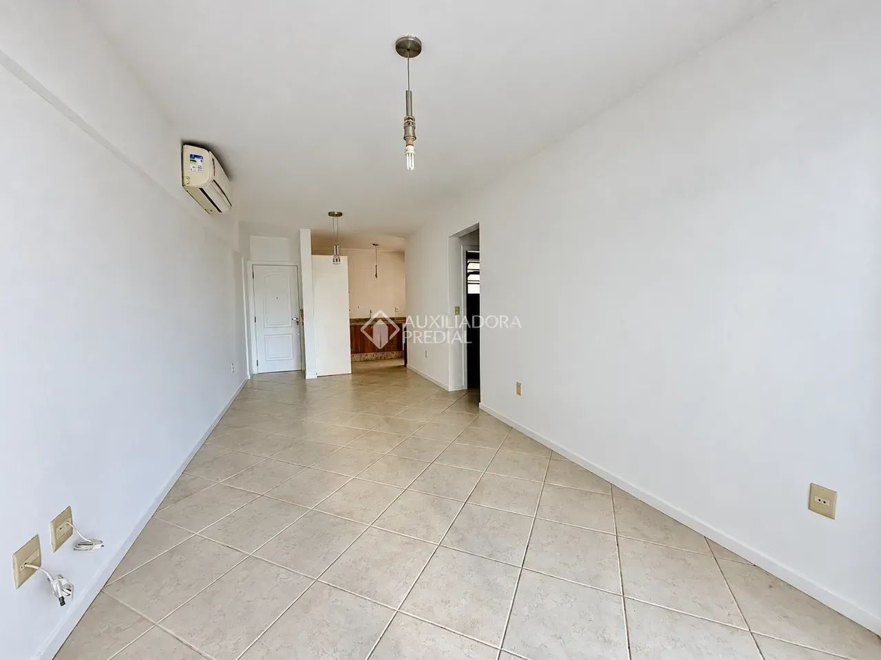 Imóvel para venda possui 71 metros quadrados com 2 quartos em Itacorubi - Florianópolis -  - Foto 4