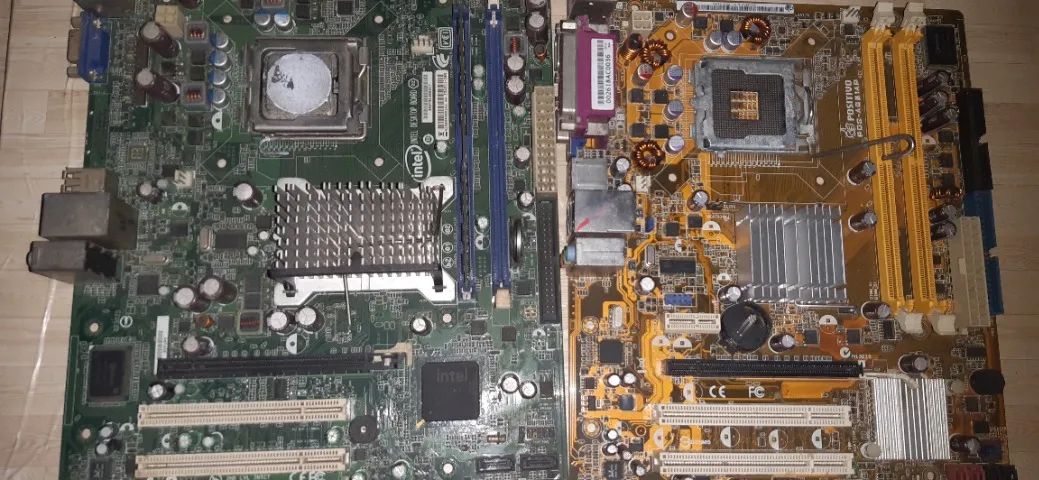 Placas mãe antigas / Sucatas - Foto 2