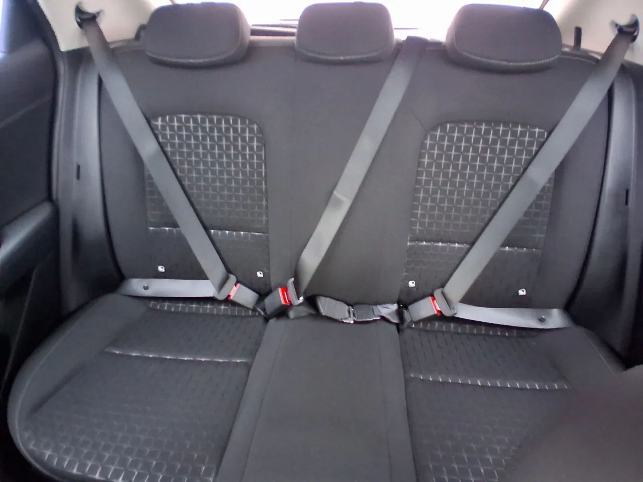 Hyundai HB20 Comfort 1.0 Flex 12V Mec., foto 18 de 18