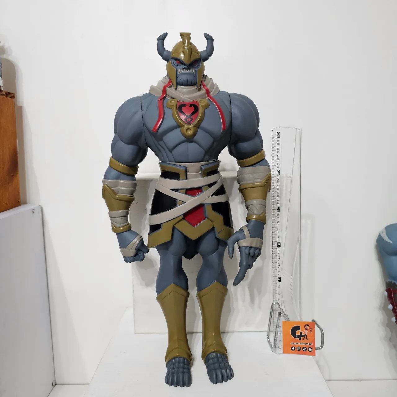Boneco Mumm Ra Thundercats Bandeirante 43cm - Foto 2