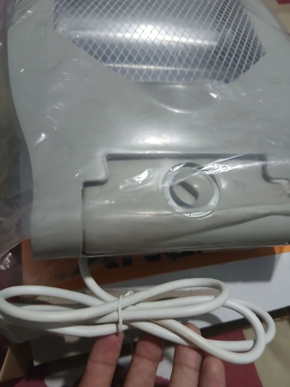 Aquecedor Elétrico de ambiente portátil - Foto 3
