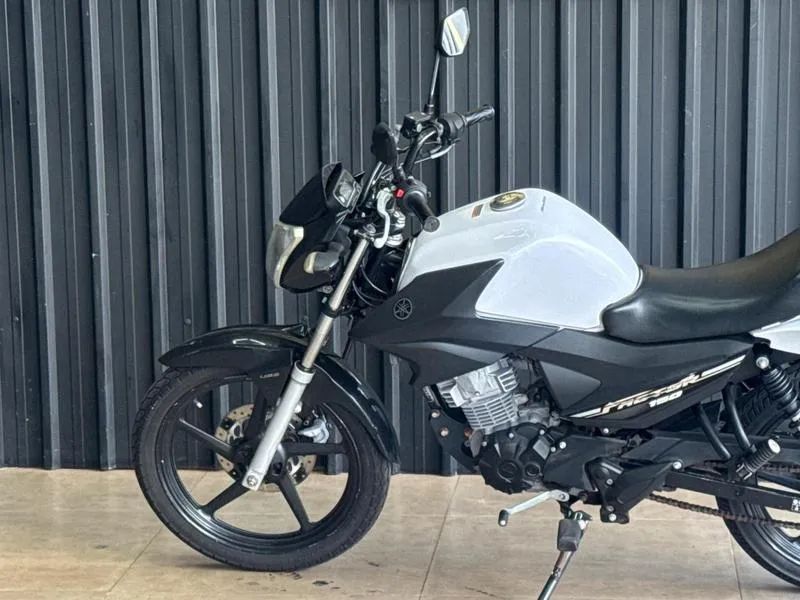YAMAHA YBR150 FACTOR ED 2021 - Foto 4