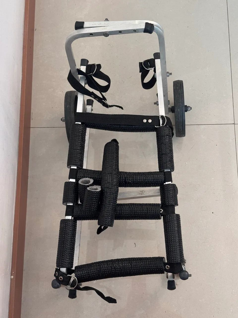 Cadeira de rodas para cachorro  - Foto 3