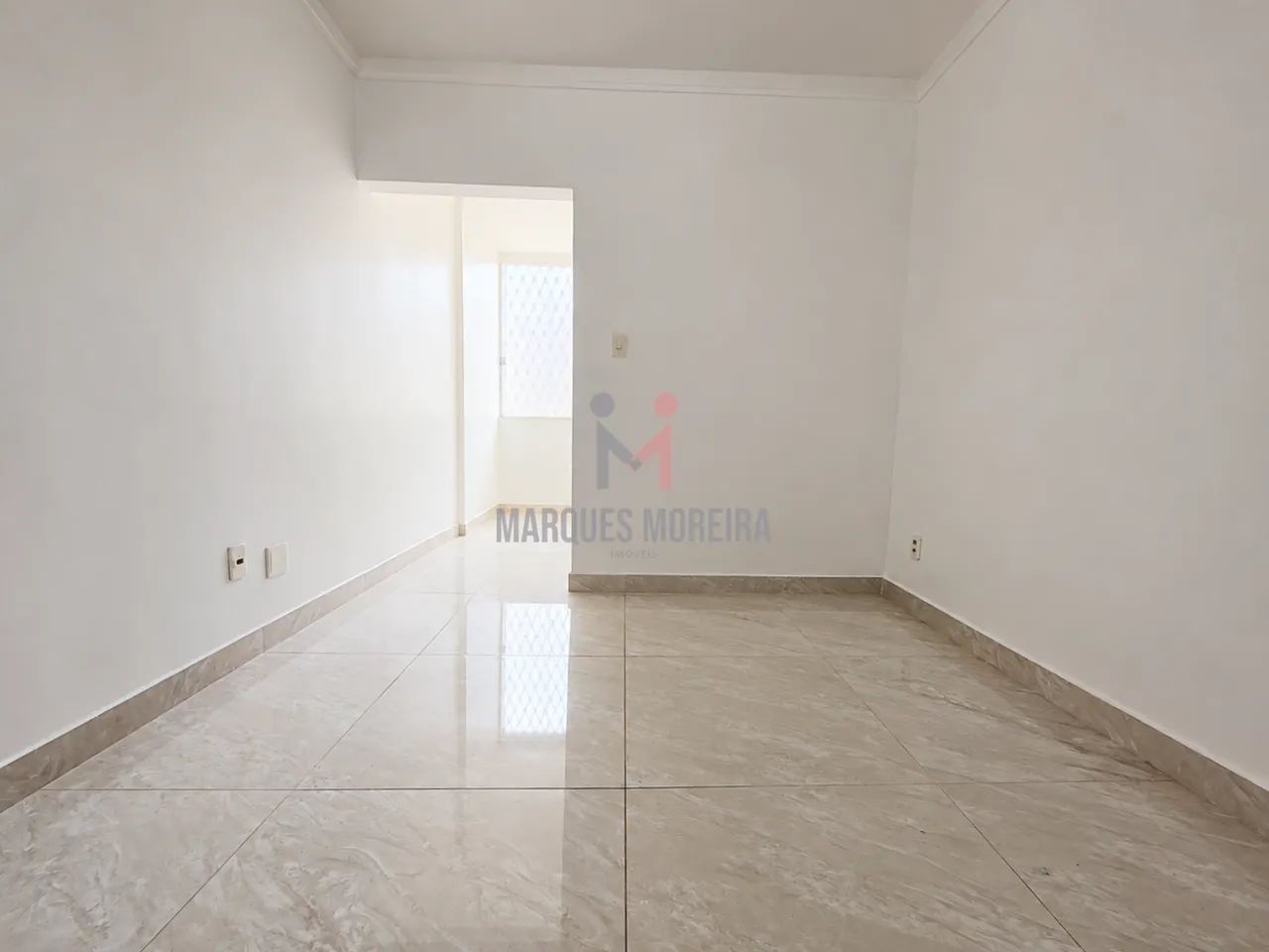 2 Quartos Reformado e Pronto para Morar no Centro!! - Foto 2