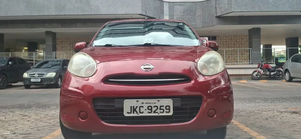 Nissan March MARCH SV 1.6 16V Flex Fuel 2013