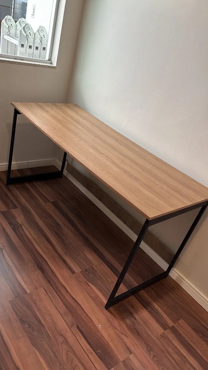 Mesa de escritorio64962165344899121