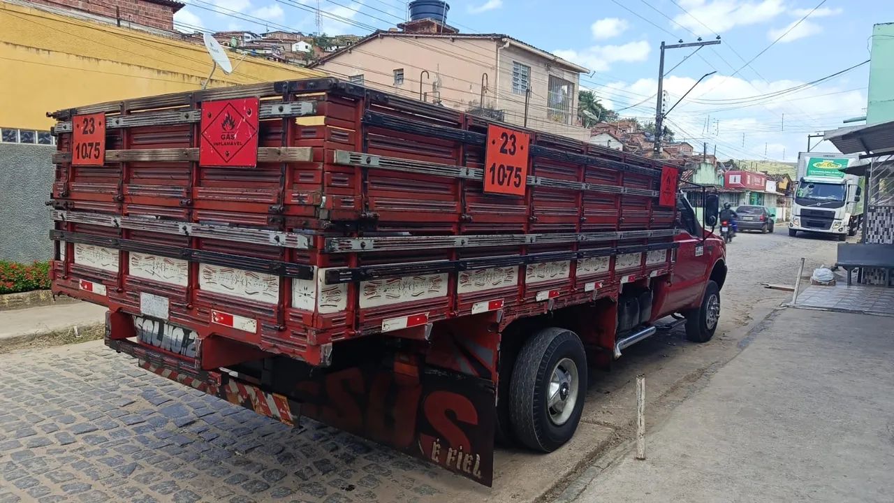 F4000 2000 Extra  - Foto 3