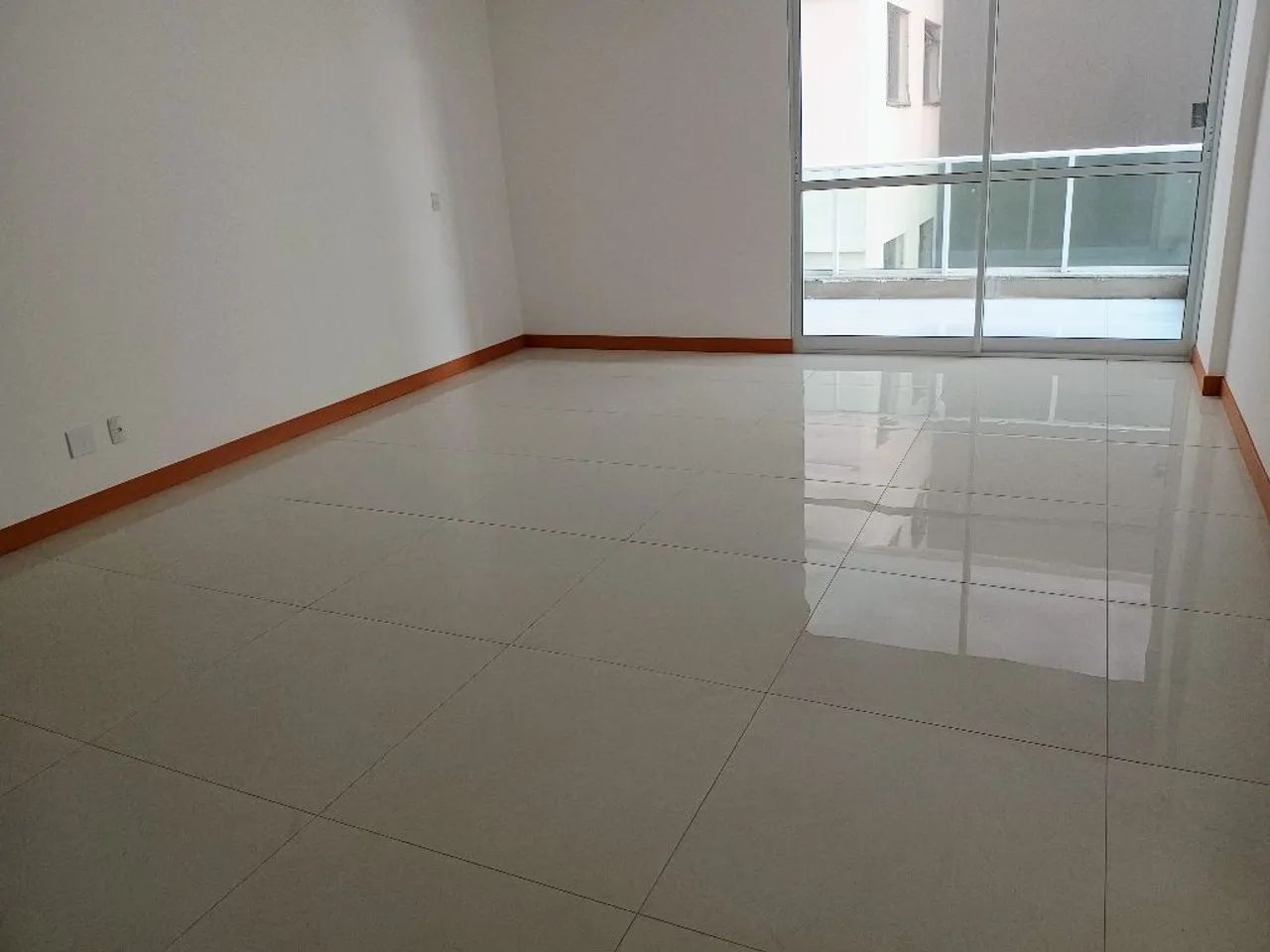 Apartamento Padrão com 3 Dormitórios na Praia da Costa - Foto 5