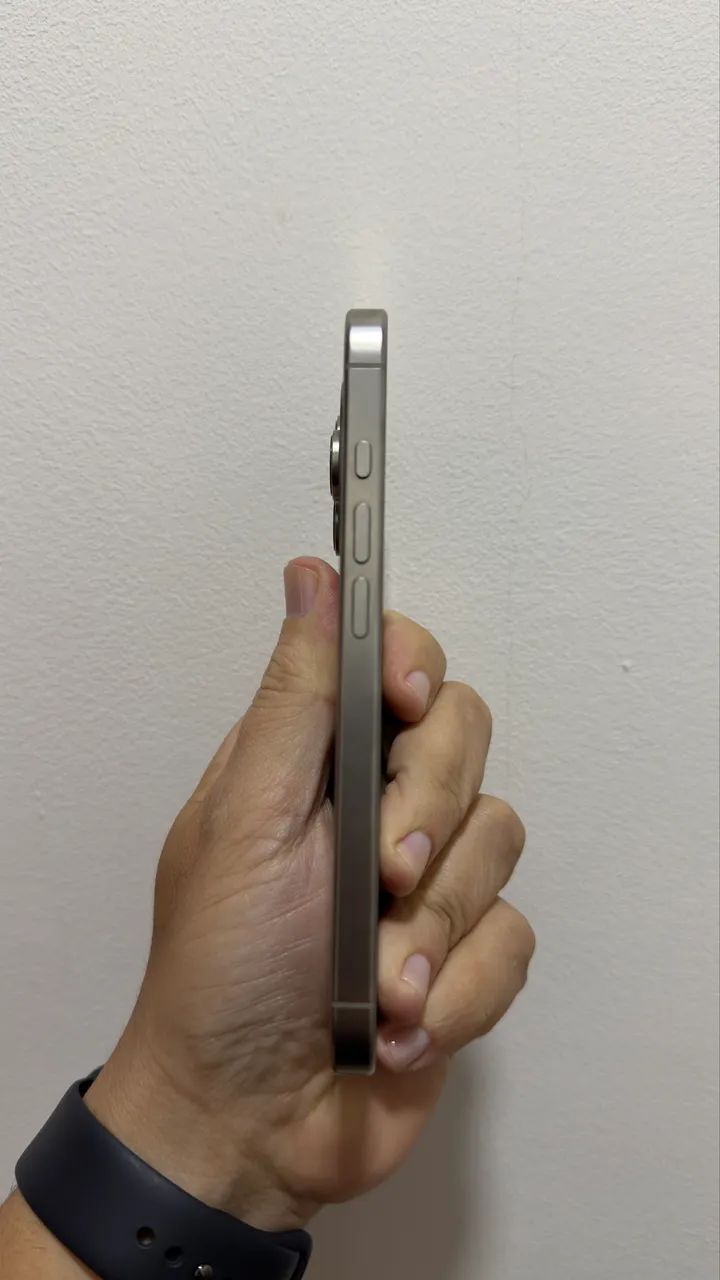 iphone 16 pro 128gb natural - Foto 3