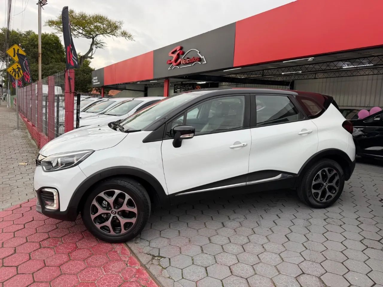 Renault Captur Intense 1.6 16V Flex 5P Aut. 2019 - Foto 3