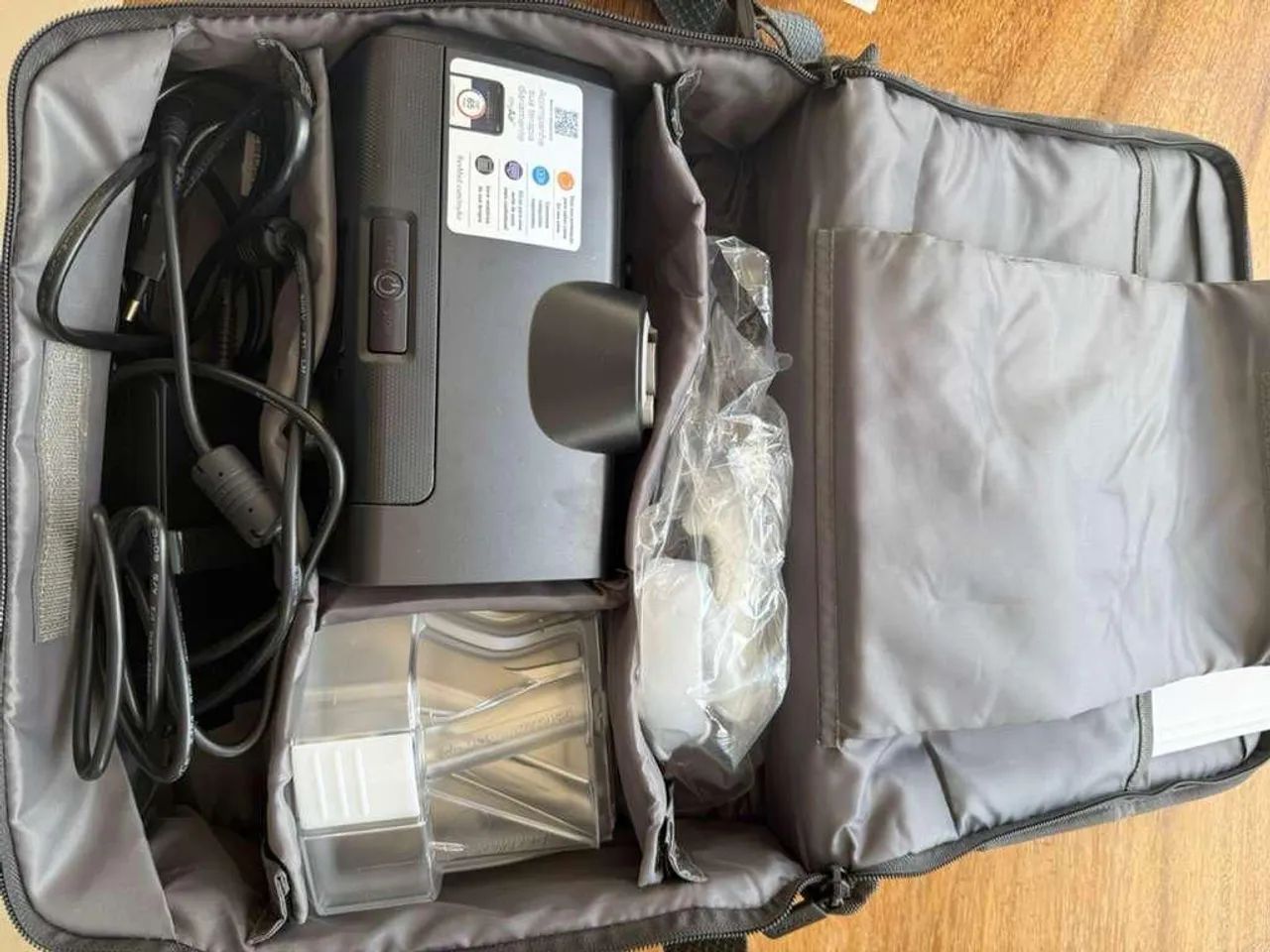 CPAP ResMed AirSense 10 Elite + Máscara DreamWear | Usado 1x | Completo<br>