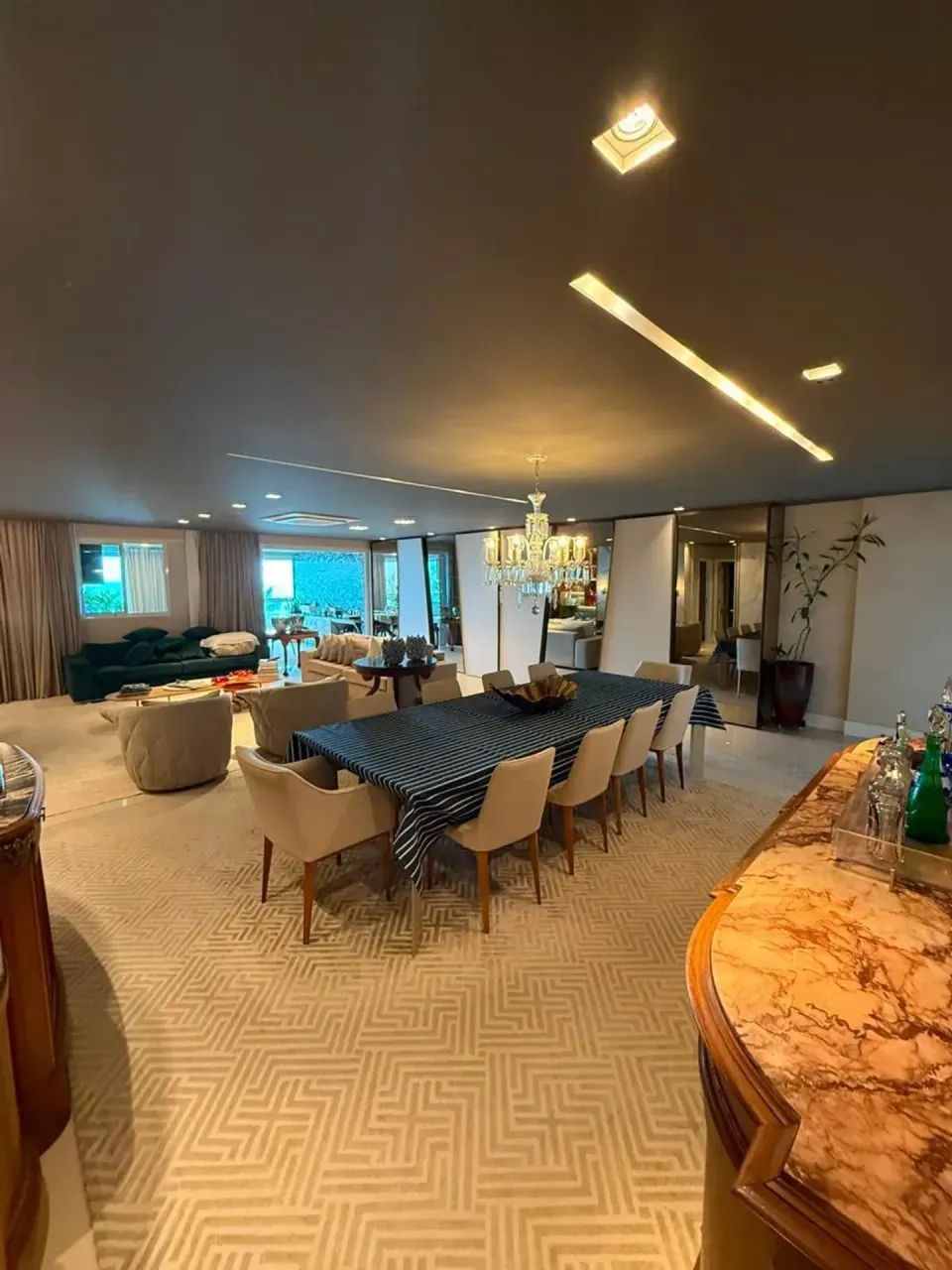 Edifício Riviera Del Mare | Beira-Mar | 258m² | Planta Original 4 Suítes | 4 Vagas - Foto 2