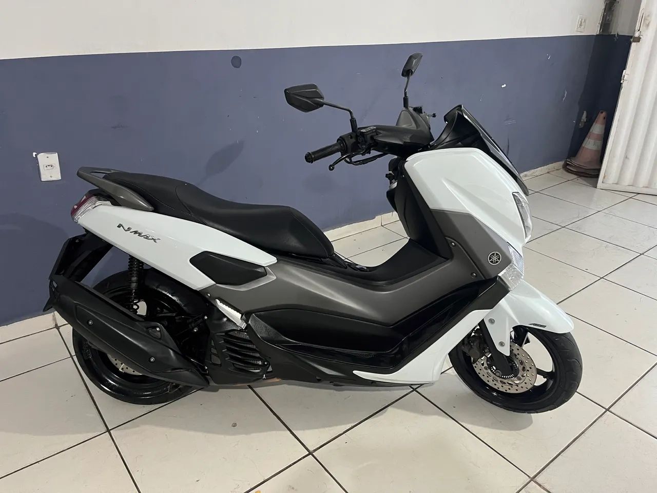N-max 