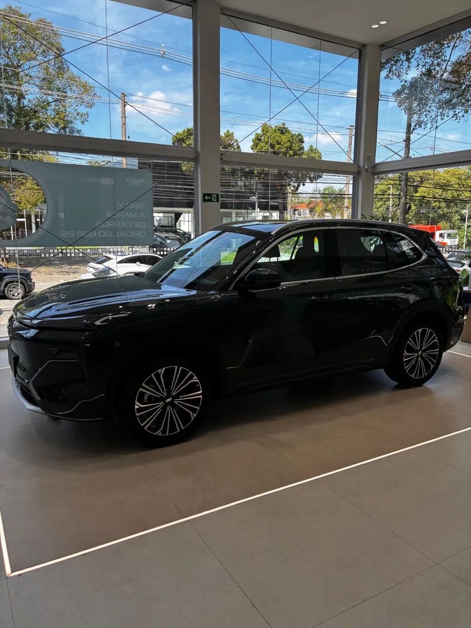 Geely EX5 EM-i Max 2026