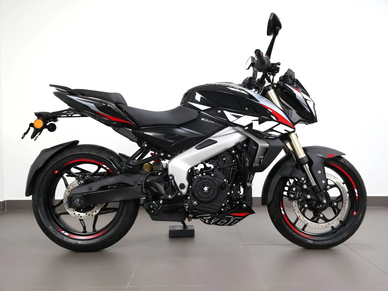 BAJAJ DOMINAR NS400Z ABS