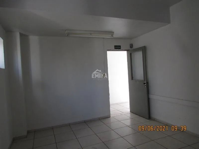 Comercial/Industrial com 60 sala(s) no bairro Centro em Cuiabá - MT - Foto 5