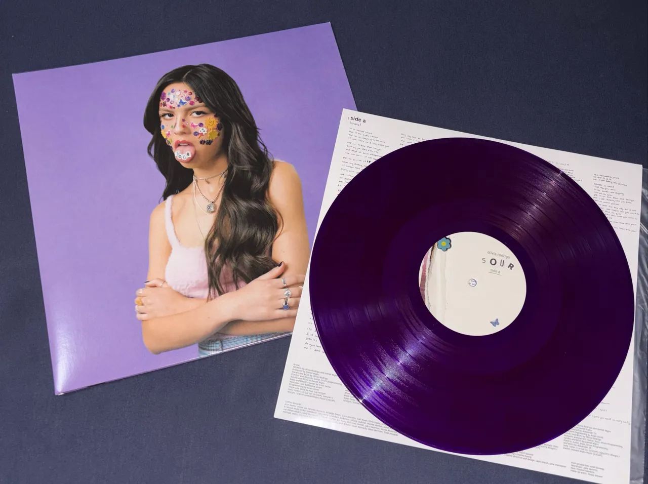 Olivia Rodrigo Sour Vinil Lp Amazon Exclusive Roxo Translúcido
