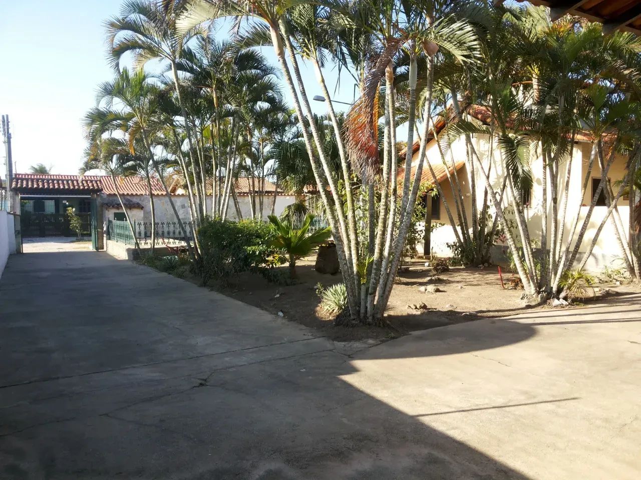 Casa com piscina e 05 quartos, São Pedro da Aldeia - Foto 3