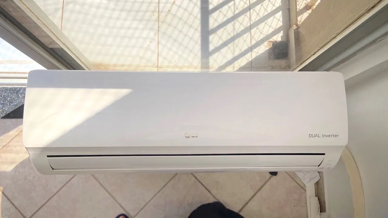 Ar condicionado split LG Inverter 9.000 BTUs  - Foto 2