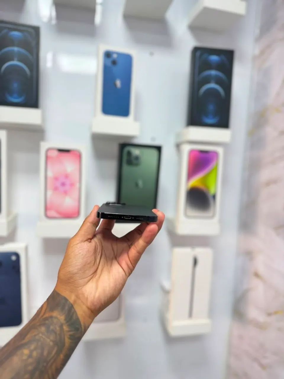 IPHONE 14 PRO MAX 128GB<br>R$ 3.299<br>PROMOÇÃO - Foto 3