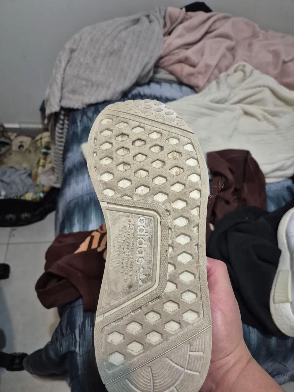 Adidas NMD R1 branco - Foto 3