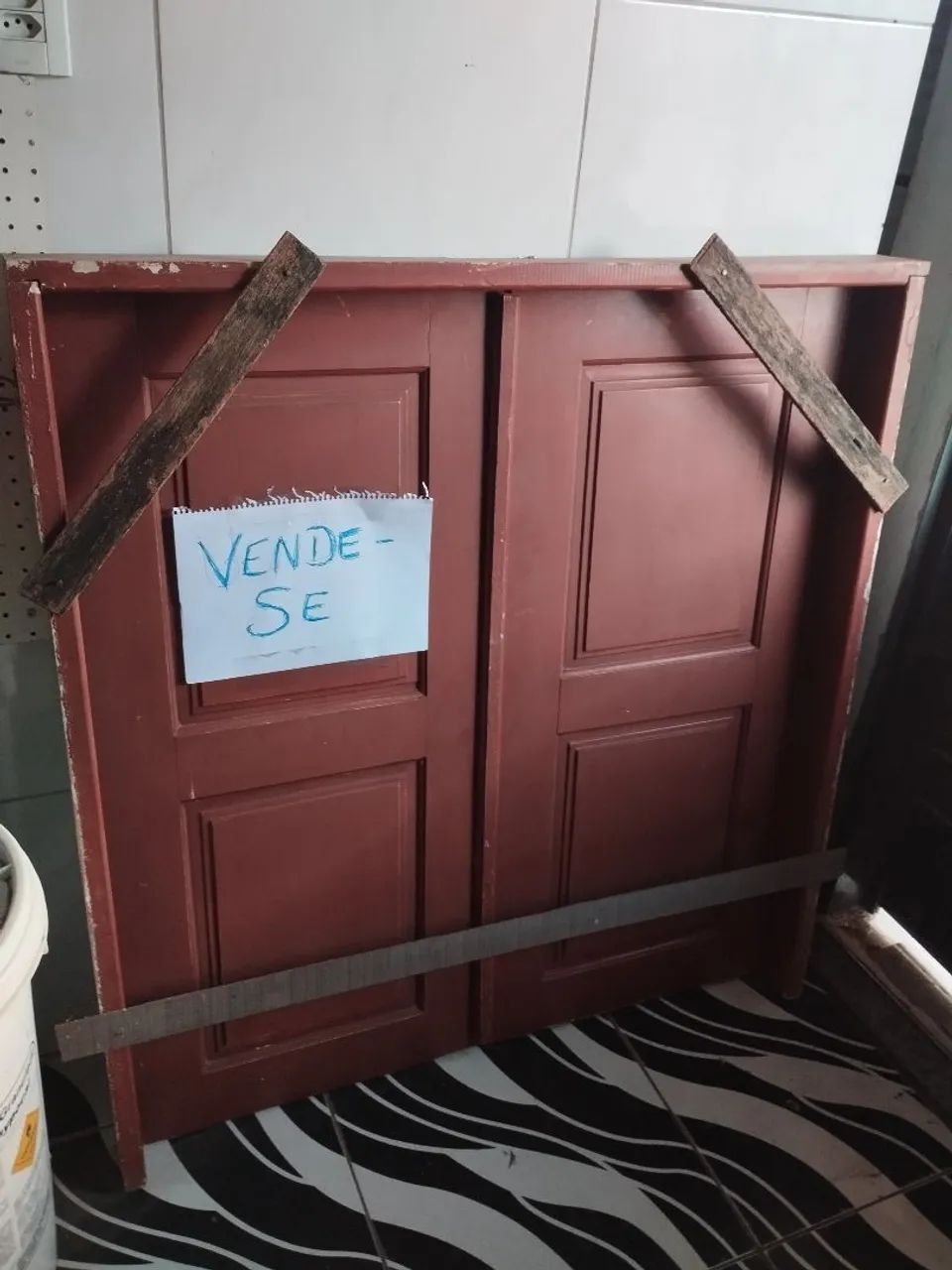 Grades, Janelas e Porta