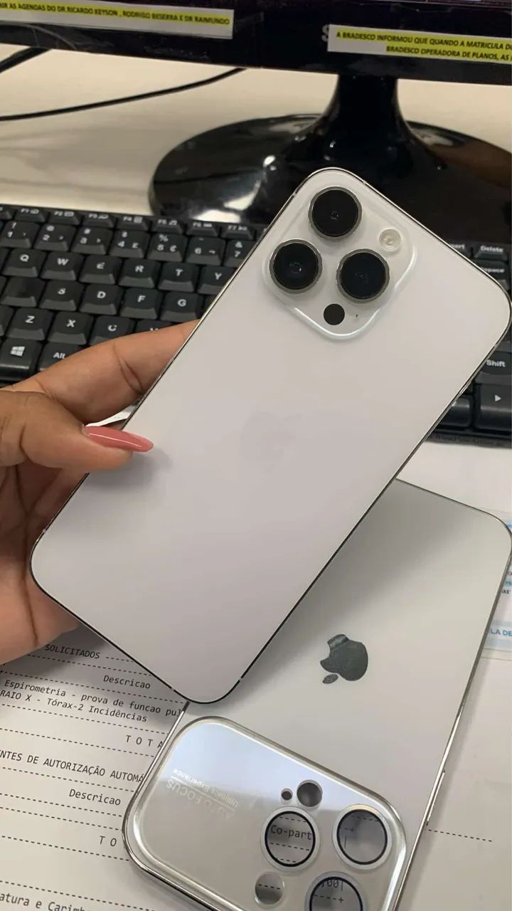 iPhone 14 Pro Max 