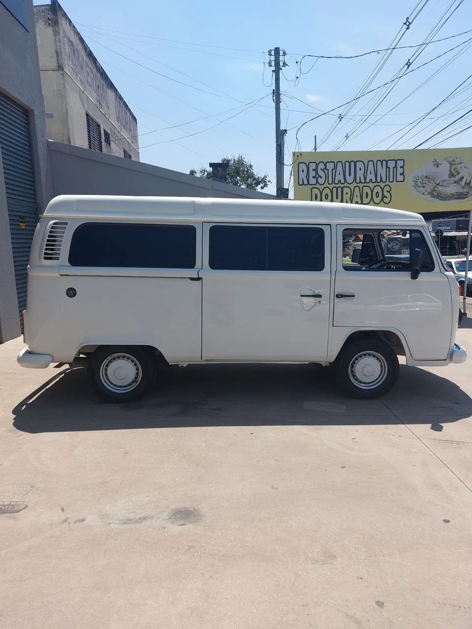 Volkswagen Kombi STANDARD 1.4 MI TOTAL FLEX 8V 2014