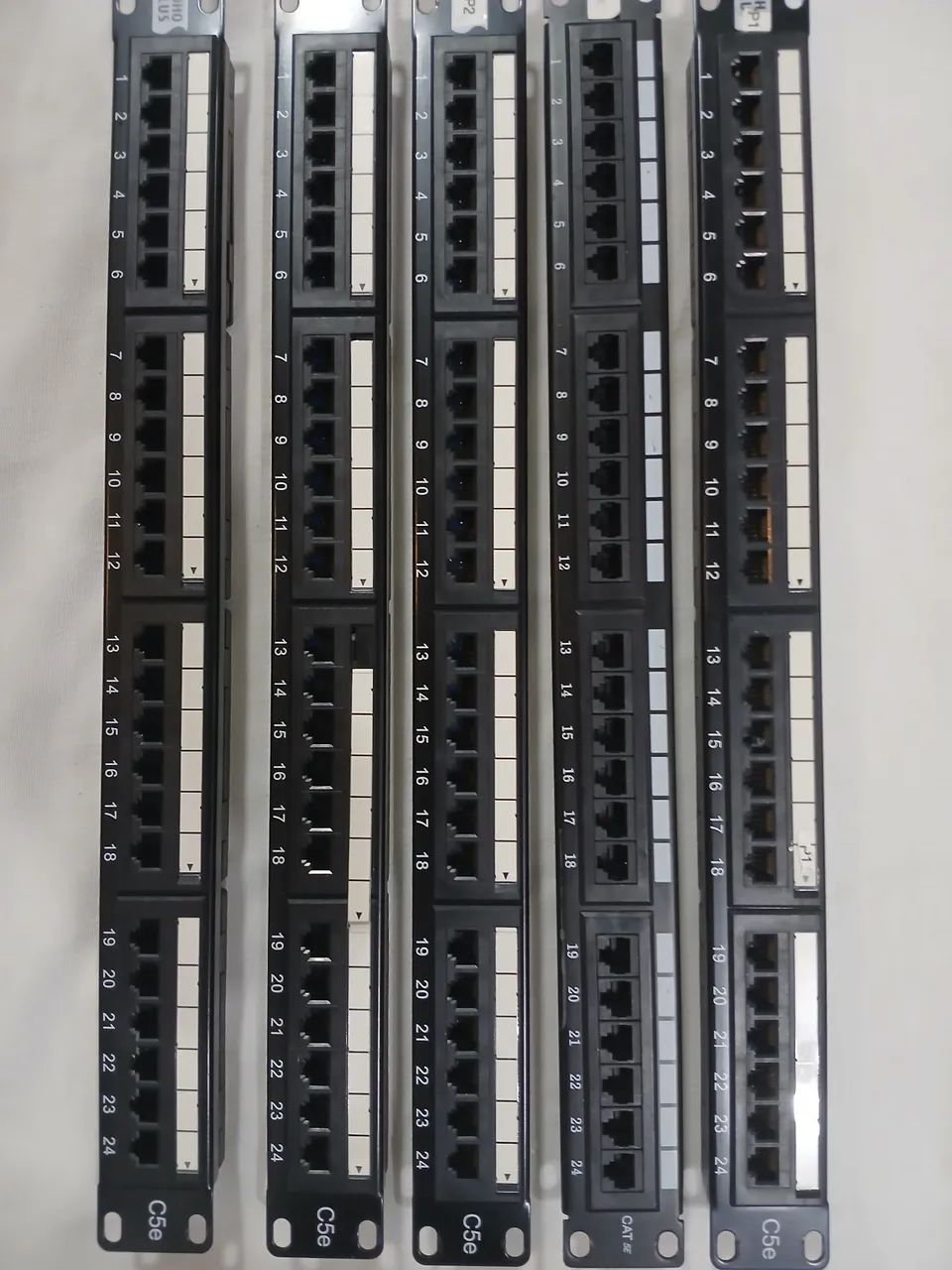Patch Panel CAT.5e T568A/B - Foto 4